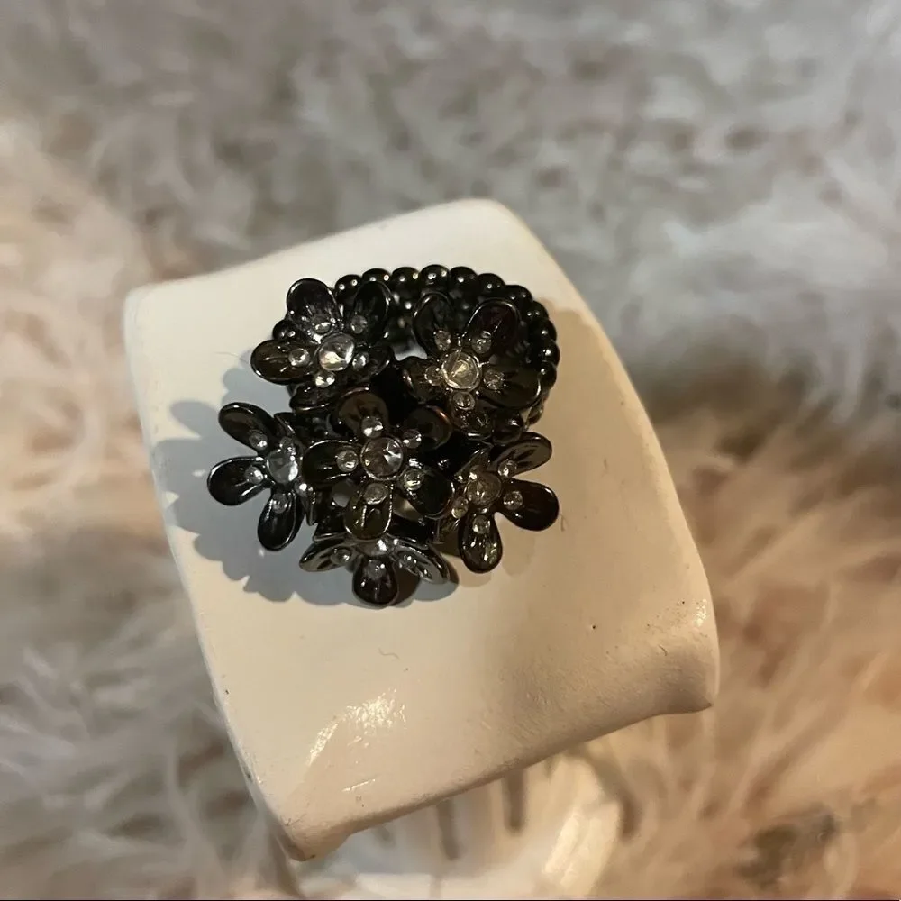Vintage Y2K Gunmetal &Rhinestone Funky Floral Statement Costume Cocktail Jewelry